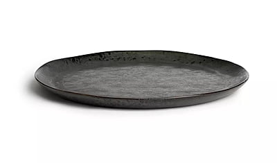 Habitat Preto Round Platter