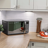 Russell Hobbs Worcester 700W Standard Microwave Russell Hobbs Worcester 700W Standard Microwave
